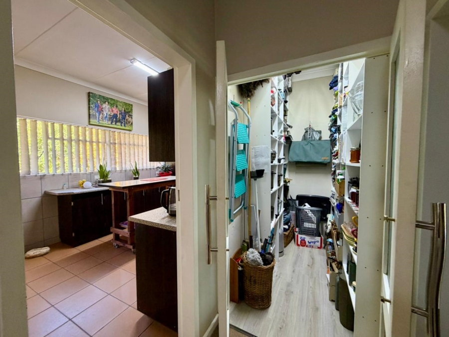 3 Bedroom Property for Sale in Oudtshoorn North Western Cape